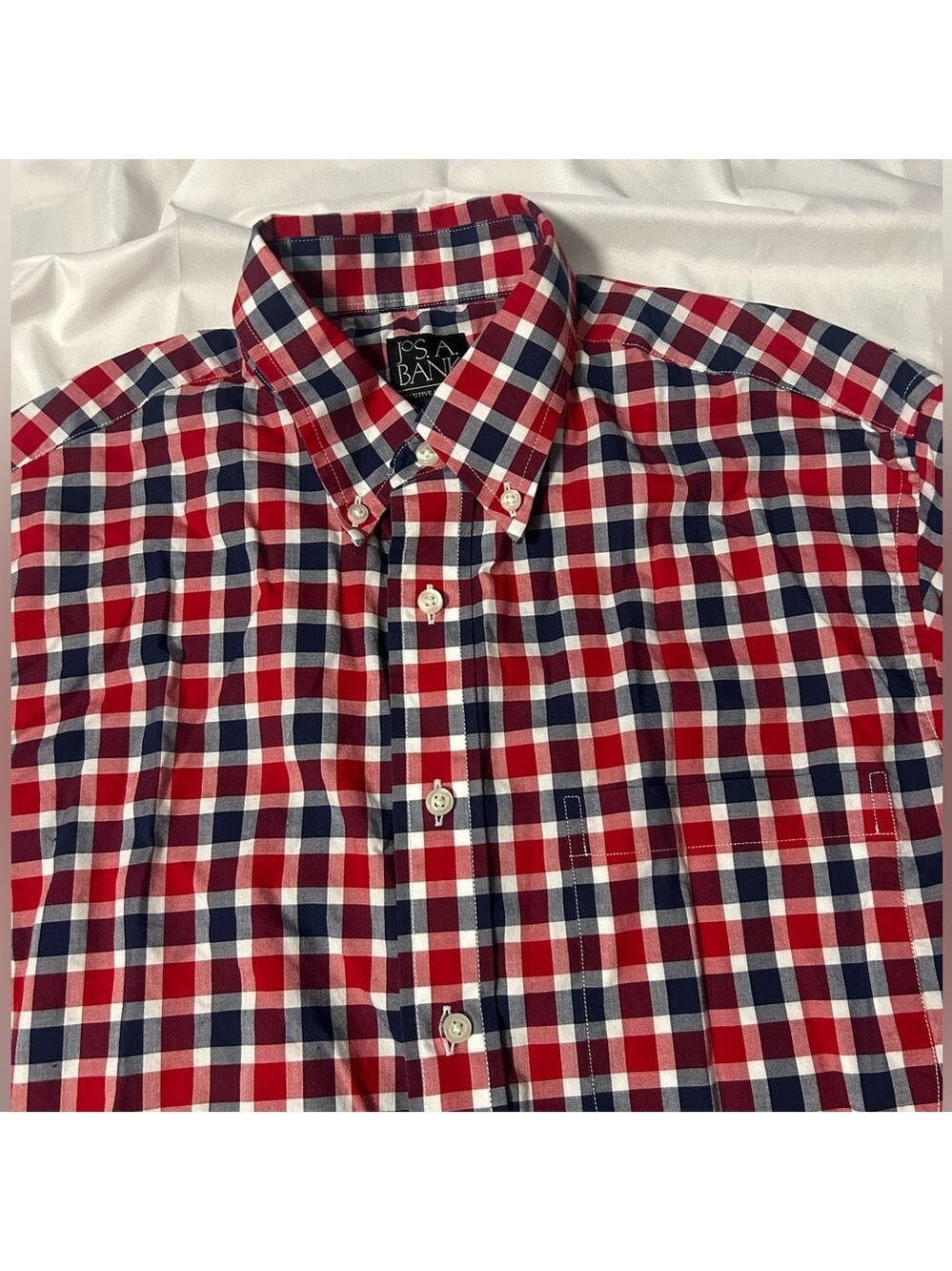 Men’s Jos A Bank Executive Collection Sz Large Red Navy Checkered Dress Shirt